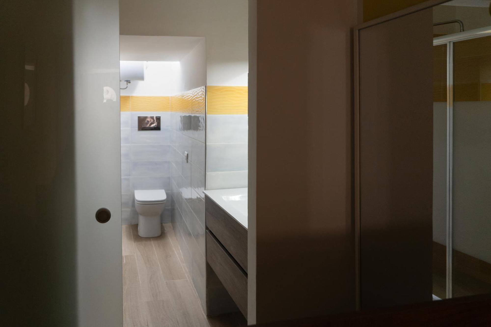 Yes I Know My Room - Mini Room Martiri Neapel Exteriör bild